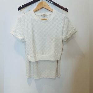 Atelier by Kirious top/skirt set. Textured Short Sleeve Top w. skirt. Size: L.